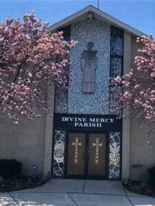Divine Mercy R. C. Parish (Niagara Falls)