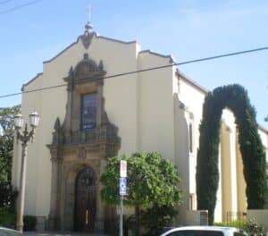 Holy Family Catholic Church (Glendale)